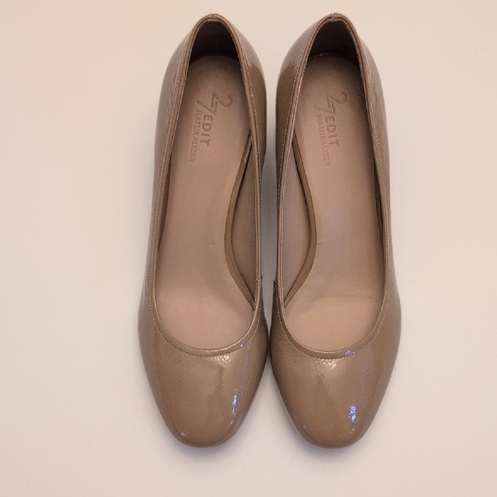 27 Edit Naturalizer Tan Chunky Heels
